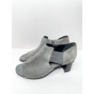 Munro Heels‎ Womens Size 6.5 Suede Sable Ash Gray Shooties Open Toe Block Heel